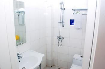 Yin Xing Hotel Пекин Экстерьер фото
